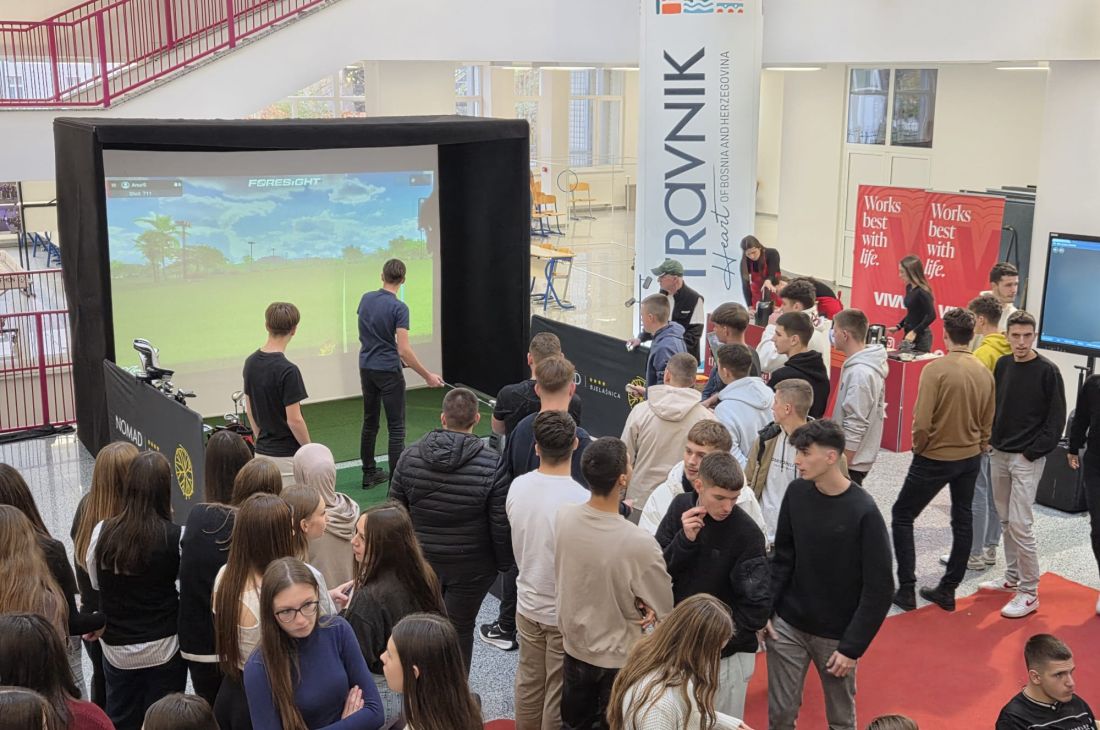 Golf simulator u centru pažnje IT.Reboot konferencije